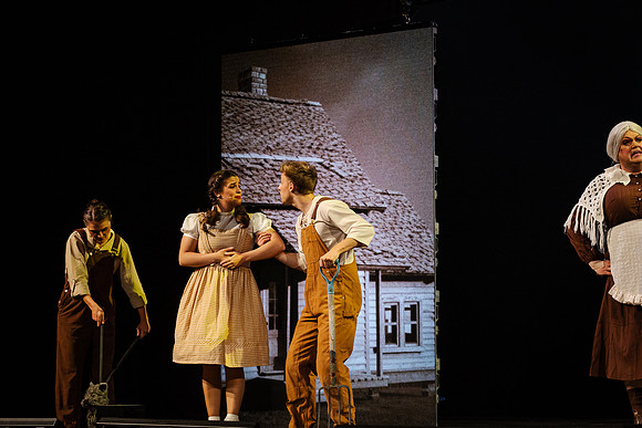 zp 251211 wizard of oz 79-(WEB ONLY)