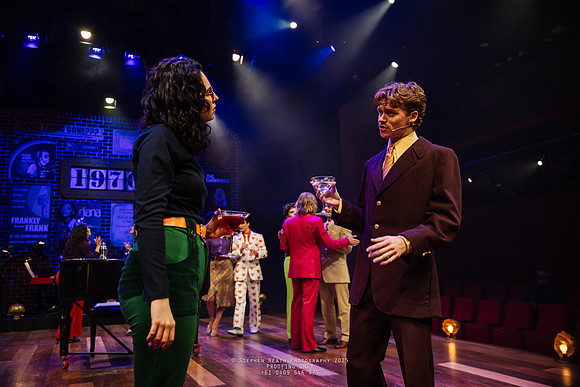 waapa 250612 merrily we roll along 76-(PROOF ONLY)