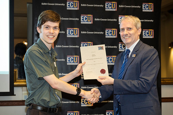 ecu 230303 sos prize awards 25-(PRINT ONLY)