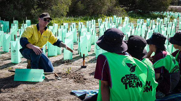 peet 260724 brabham tree planting 330-(PRINT ONLY)