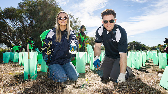 peet 260724 brabham tree planting 375-(PRINT ONLY)