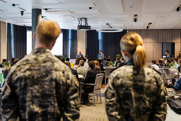 raafa 260811 adf careers 116-(PRINT ONLY)
