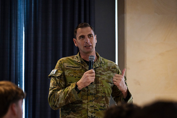 raafa 260811 adf careers 196-(PRINT ONLY)