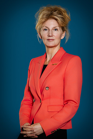 ecu 260730 lorie helliwell 76-2-2-(WEB ONLY)