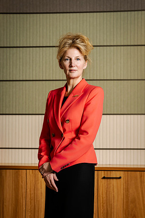 ecu 260730 lorie helliwell 74-(PRINT ONLY)