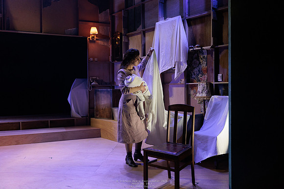 waapa 260909 three winters 63-(PROOF ONLY)