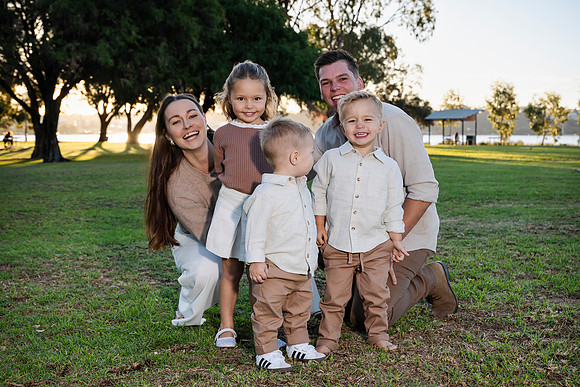 fam 250419 dawyer 41-(PRINT ONLY)