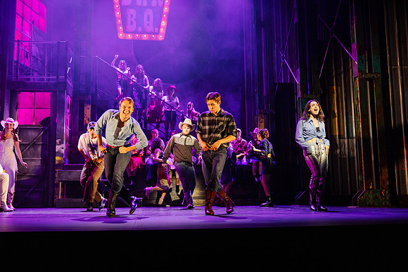 waapa 2306 footloose 599-(PROOF ONLY)