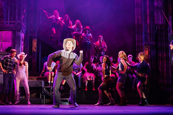 waapa 2306 footloose 609-(PROOF ONLY)