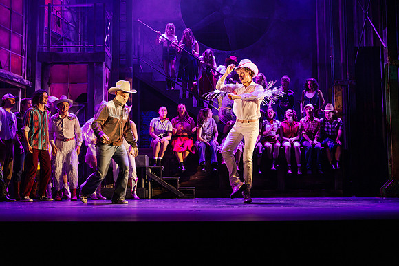 waapa 2306 footloose 579-(PROOF ONLY)