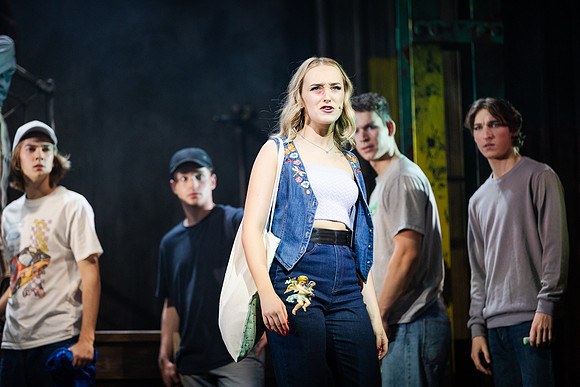 waapa 2306 footloose 693-(PROOF ONLY)