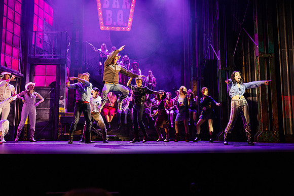 waapa 2306 footloose 602-(PROOF ONLY)