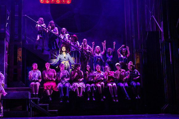 waapa 2306 footloose 567-(PROOF ONLY)