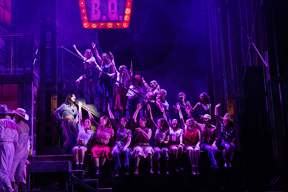 waapa 2306 footloose 571-(PROOF ONLY)