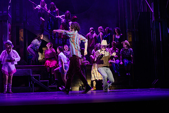 waapa 2306 footloose 566-(PROOF ONLY)