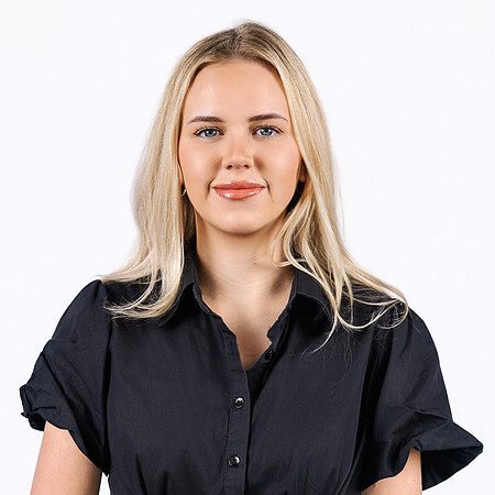 Chloe Edmonds-1-2-(1000 pix)