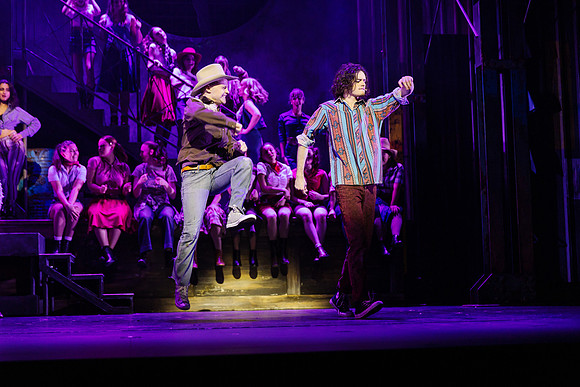 waapa 2306 footloose 573-(PROOF ONLY)