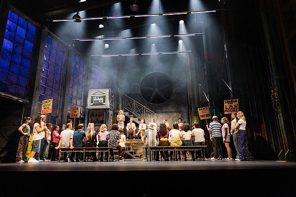 waapa 2306 footloose 748-(PROOF ONLY)