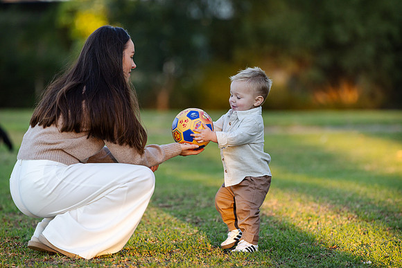 fam 250419 dawyer 211-(WEB ONLY)