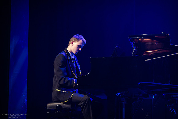 pc 240613 james morrison 83-(PROOF ONLY)