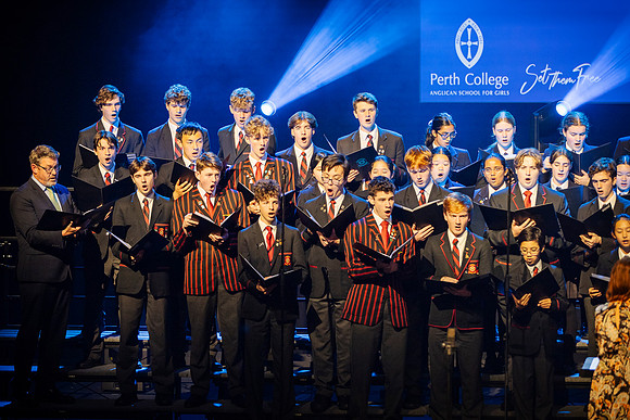 pc 230731 senior choir 25-(PRINT ONLY)