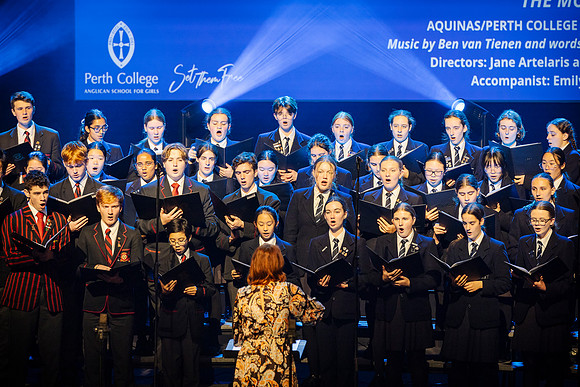 pc 230731 senior choir 24-(PRINT ONLY)
