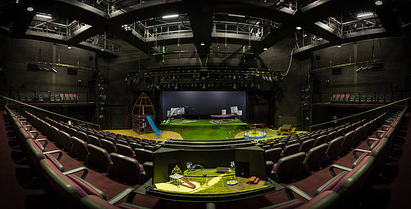 PF Theatre-Performance (site)-29