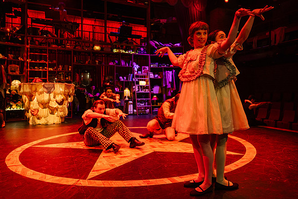 waapa 230907 wise children 16-(WEB ONLY)