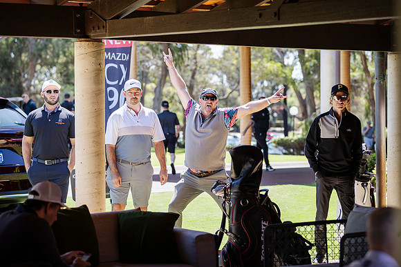 llwa 230918 rh golfday 88-(PRINT ONLY)