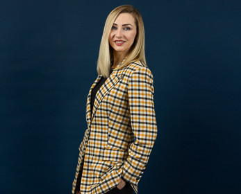 ecu 2308 alina yasakova-16-(WEB ONLY)