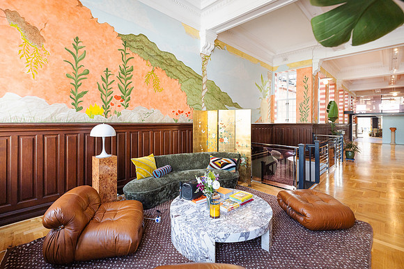 kate 231020 mural-176-(WEB ONLY)