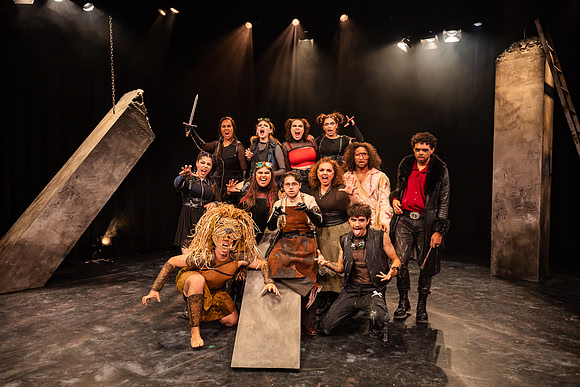 waapa 221109 fatlon 34-(PROOF ONLY)