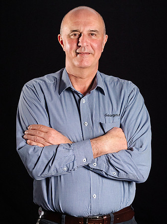 Georgiou_Join Stay_Headshot_LPV_2023_29-(PRINT ONLY)