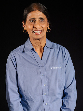 Georgiou_Join Stay_Headshot_LPV_2023_46-(PRINT ONLY)