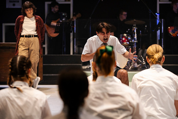 waapa 231109 godspell 50-(PRINT ONLY)