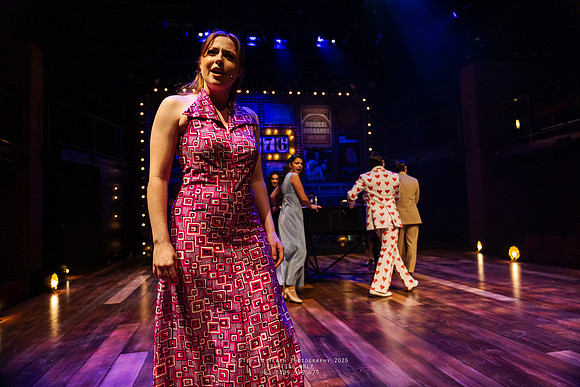 waapa 250612 merrily we roll along 163-(PROOF ONLY)