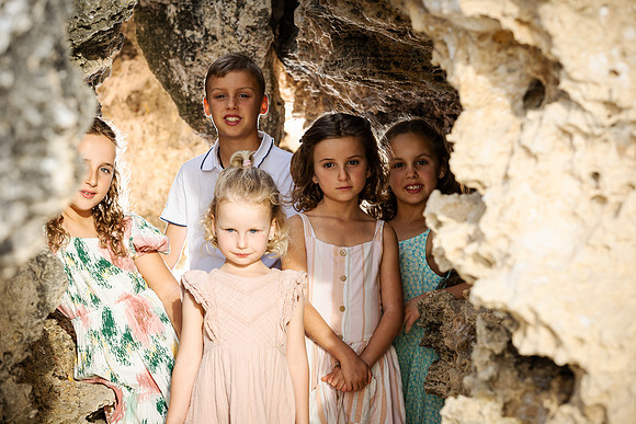 fam 231112 radic 233-(WEB ONLY)