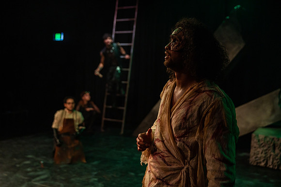 waapa 221109 fatlon 193-(PROOF ONLY)