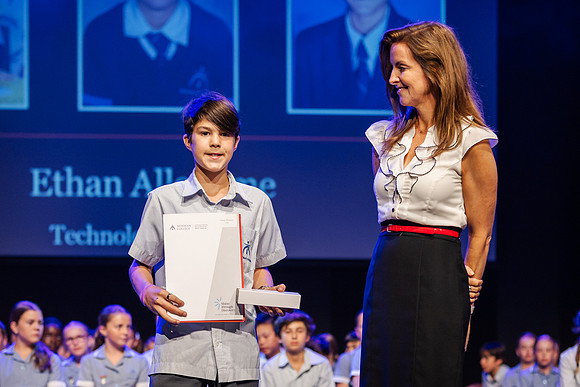 nc 231205 y6 graduation 34-(WEB ONLY)