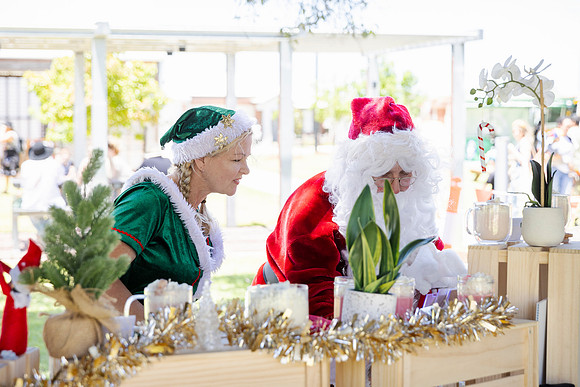 sat 231209 clementine xmas market 105-(PRINT ONLY)