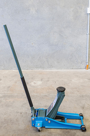 AQ-FLOORJACK-3T-10-(PRINT ONLY)