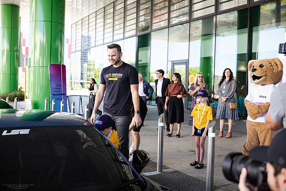 pchf 240110 driven project & diniel ricciardo 118-(PROOF ONLY)
