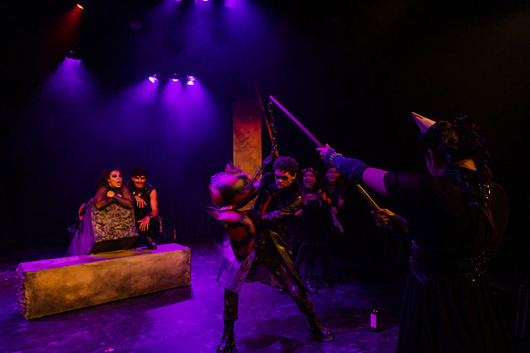 waapa 221109 fatlon 280-(PROOF ONLY)