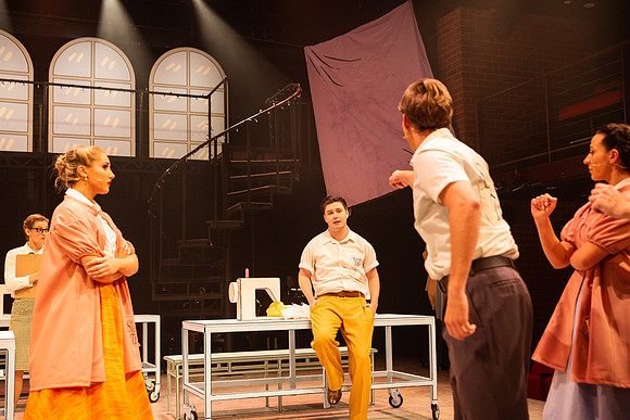 waapa 220907 the pajama game 65-(PROOF ONLY)