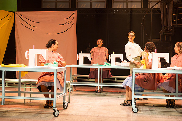 waapa 220907 the pajama game 37-(PROOF ONLY)