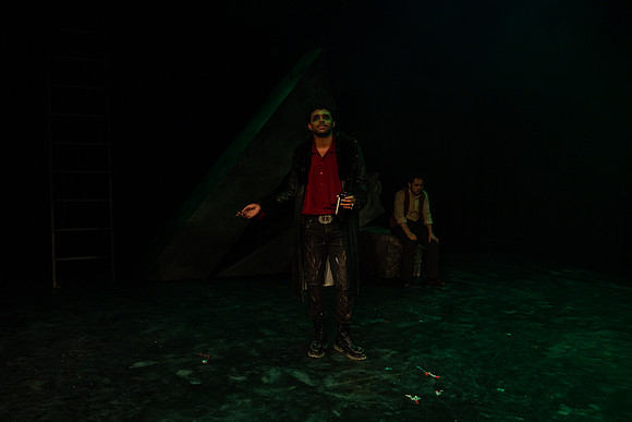 waapa 221109 fatlon 225-(PROOF ONLY)
