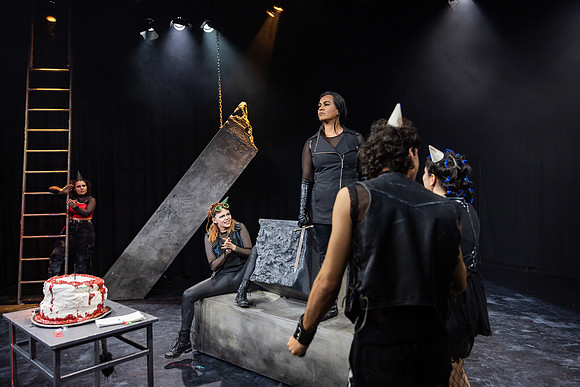 waapa 221109 fatlon 106-(PROOF ONLY)