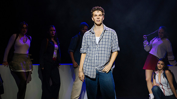 waapa 250410 freaky friday 208-(PRINT ONLY)