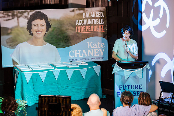 mp 250503 kate chaney 318-(PRINT ONLY)