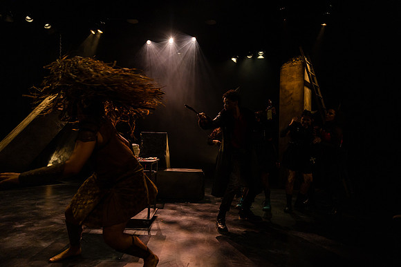 waapa 221109 fatlon 83-(PROOF ONLY)